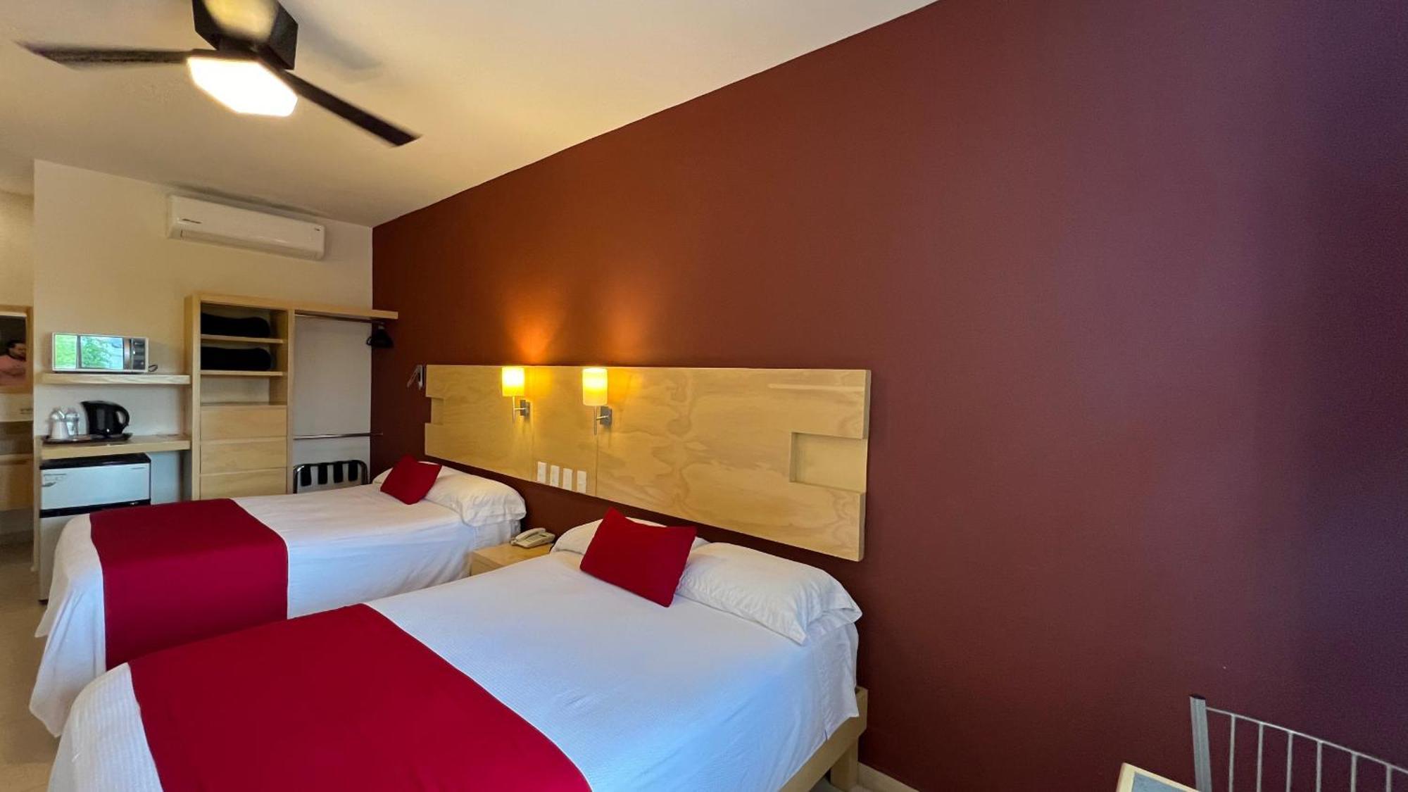 Nova Hotel Cadereyta Jiménez Extérieur photo