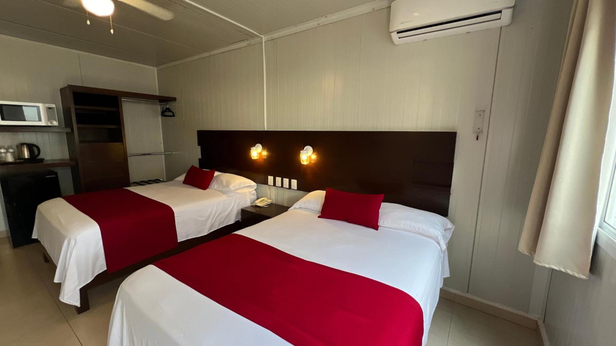 Nova Hotel Cadereyta Jiménez Extérieur photo